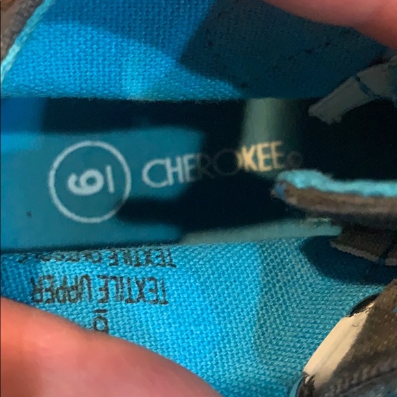 CHEROKEE canvas high tops Skull & crossbones - Picture 10 of 10